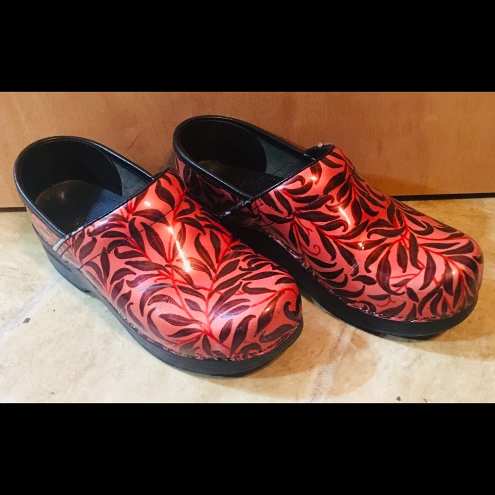 Dansko Shoes